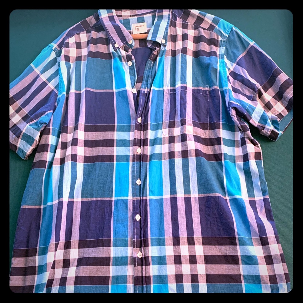 XL OLDNAVY button up. No rips, tears or stains.